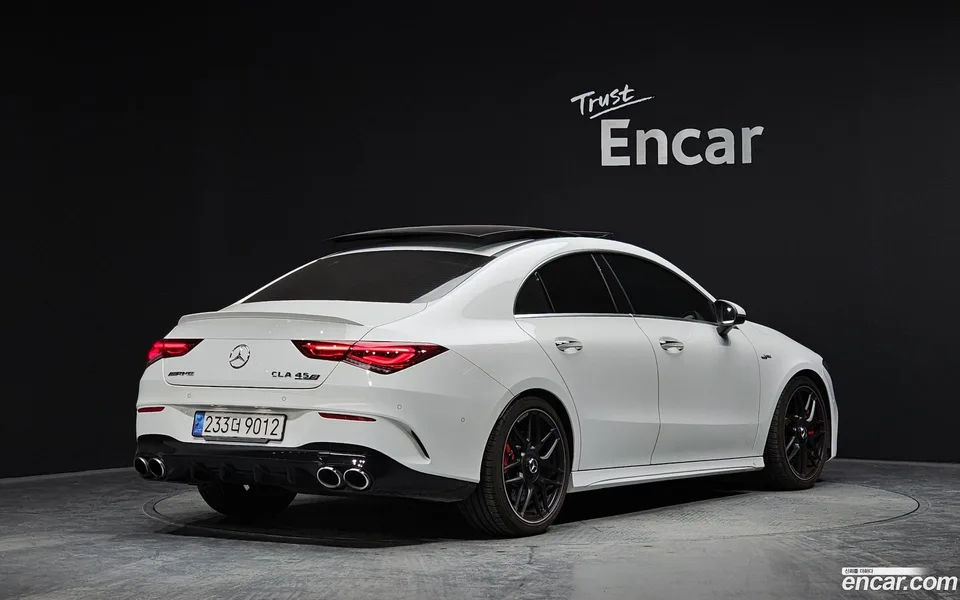 Mercedes-Benz CLA-Class AMG CLA 45 S 4MATIC+ 2023 — миниатюра 3