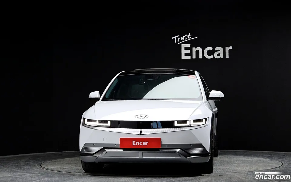 Hyundai Ioniq 5 2024 — миниатюра 3