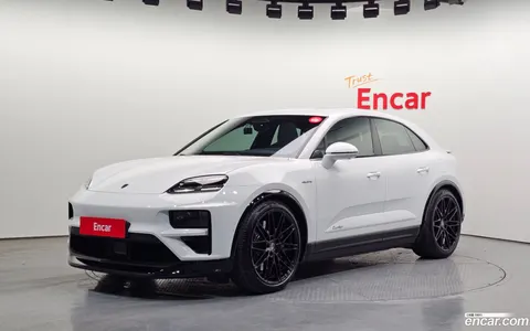 Porsche Macan Electric 2025 buy in Moscow