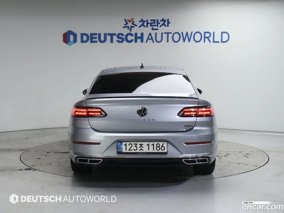 Volkswagen Arteon 2.0 TDI R-LINE 4 2022 — миниатюра 4