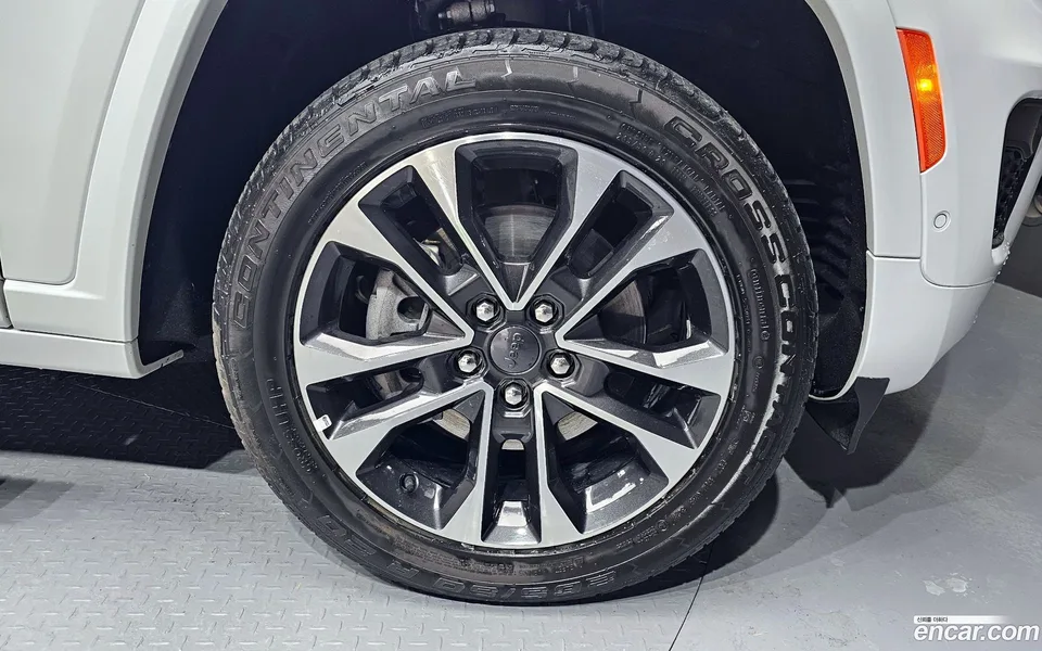 Jeep Grand Cherokee 3.6 2023 — миниатюра 5