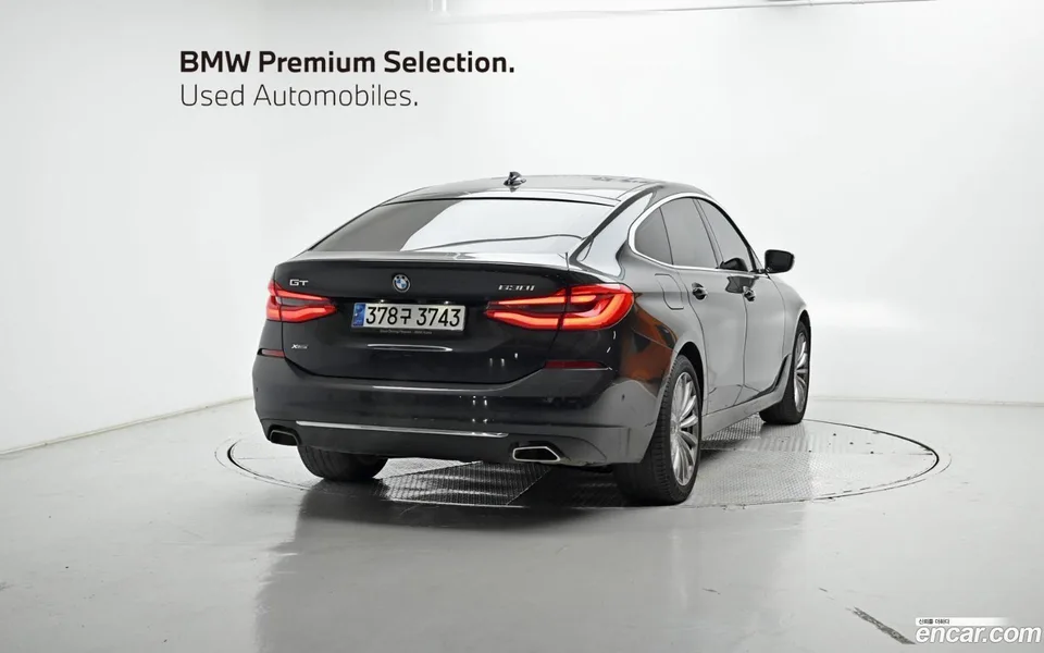 BMW 6 Series GT 630i xDrive 2023 — миниатюра 2
