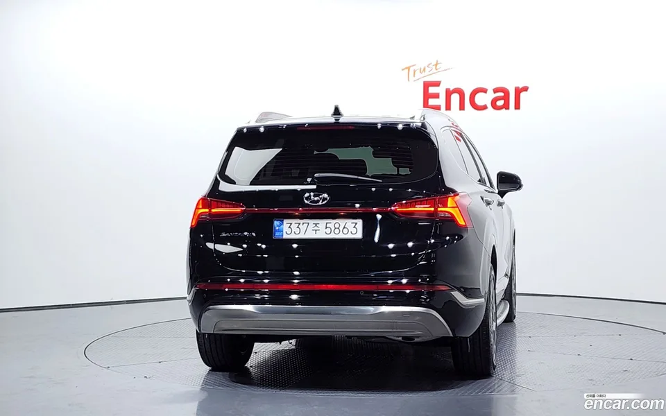 Hyundai Santa Fe 2.5T 2WD 2023 — миниатюра 4