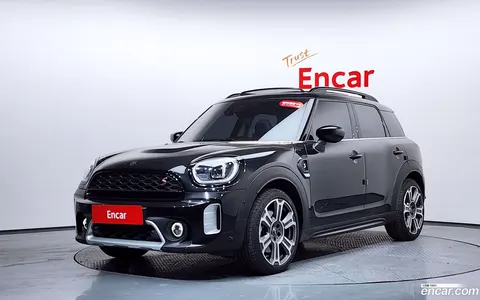 MINI Cooper S Countryman 2023 buy in Moscow