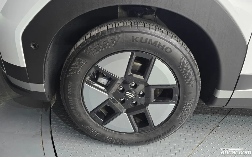 Hyundai SantaFe HEV 1.6 2WD 2023 — миниатюра 5