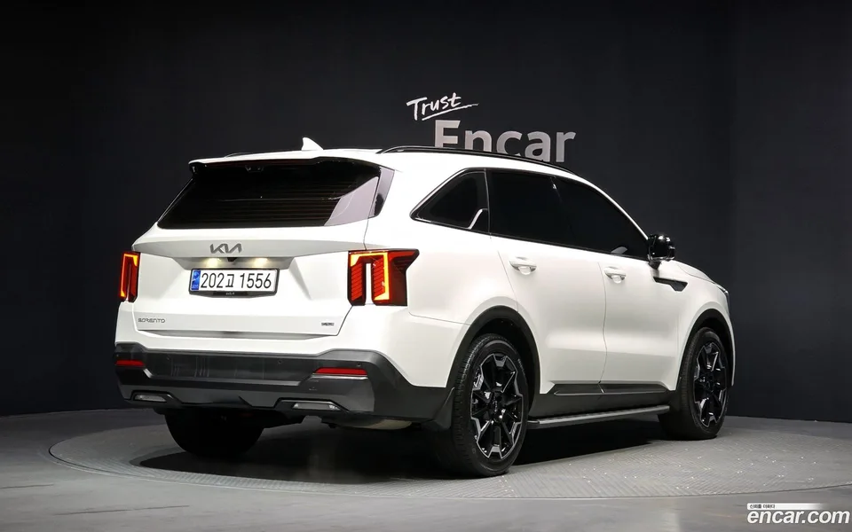 Kia Sorento 2.5T 4WD 2023 — миниатюра 2
