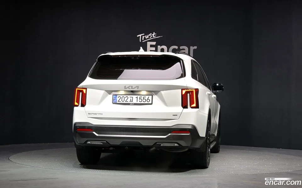 Kia Sorento 2.5T 4WD 2023 — миниатюра 4