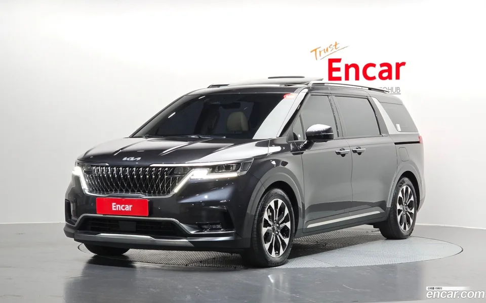 Kia Carnival 9 2022 — фото 1, купить с доставкой в Москву