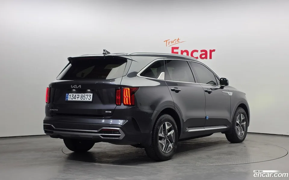 Kia Sorento HEV 1.6 4WD 2022 — миниатюра 2