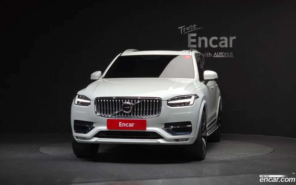 Volvo XC90 B6 2022 — миниатюра 3