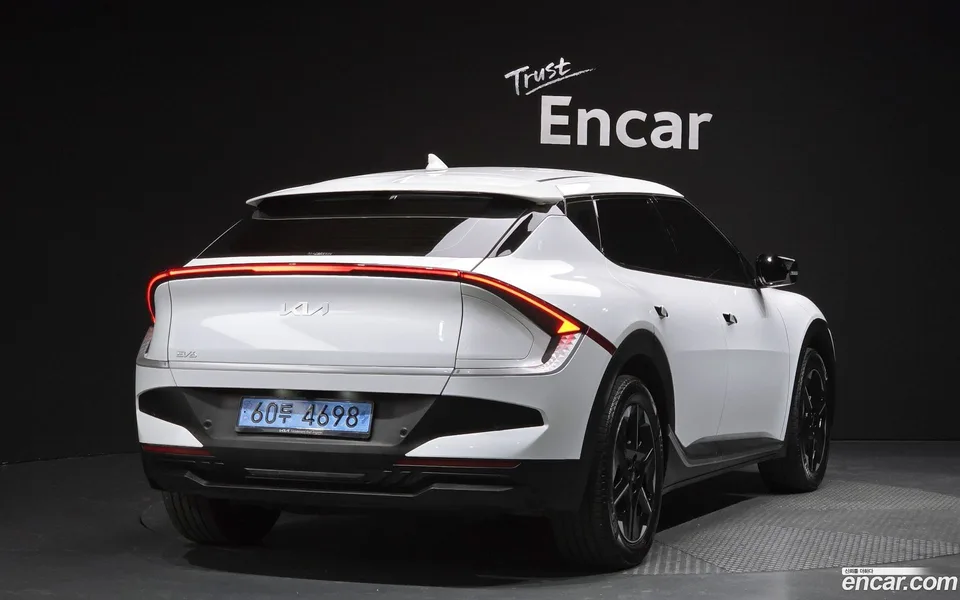 Kia EV6 2WD 2024 — миниатюра 2