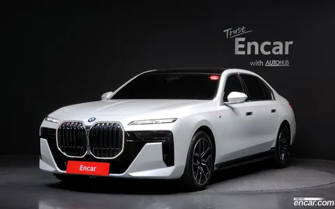BMW 7 Series 2024 купить в Москве