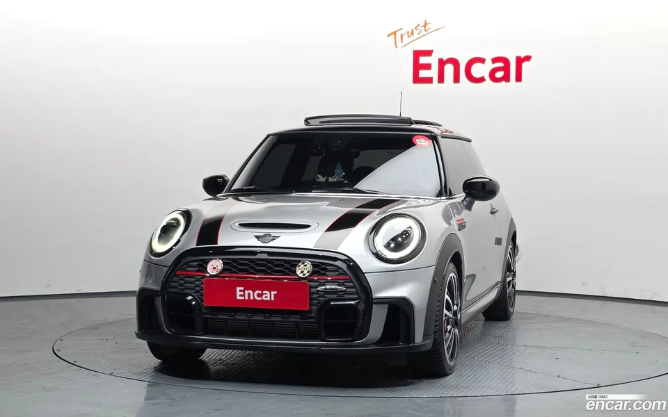 MINI Cooper S JCW 2023 — миниатюра 3