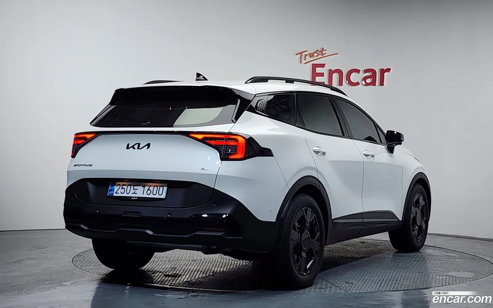 Kia Sportage 1.6 2WD 2025 — миниатюра 2