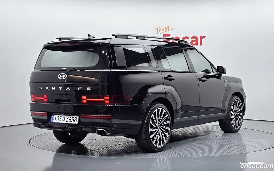Hyundai SantaFe 2.5T 2WD 2024 — миниатюра 2