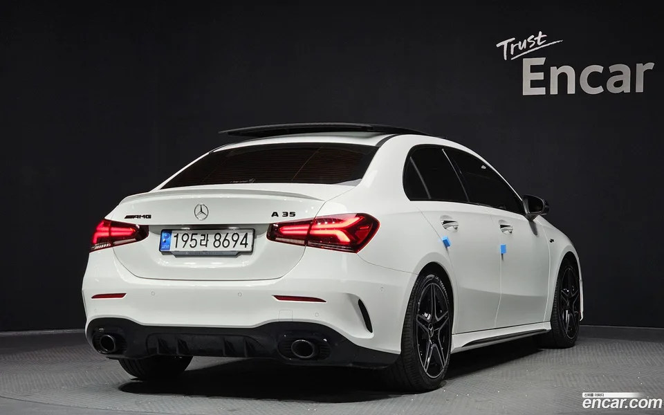 Mercedes-Benz A-Class AMG A35 4MATIC 2022 — миниатюра 2