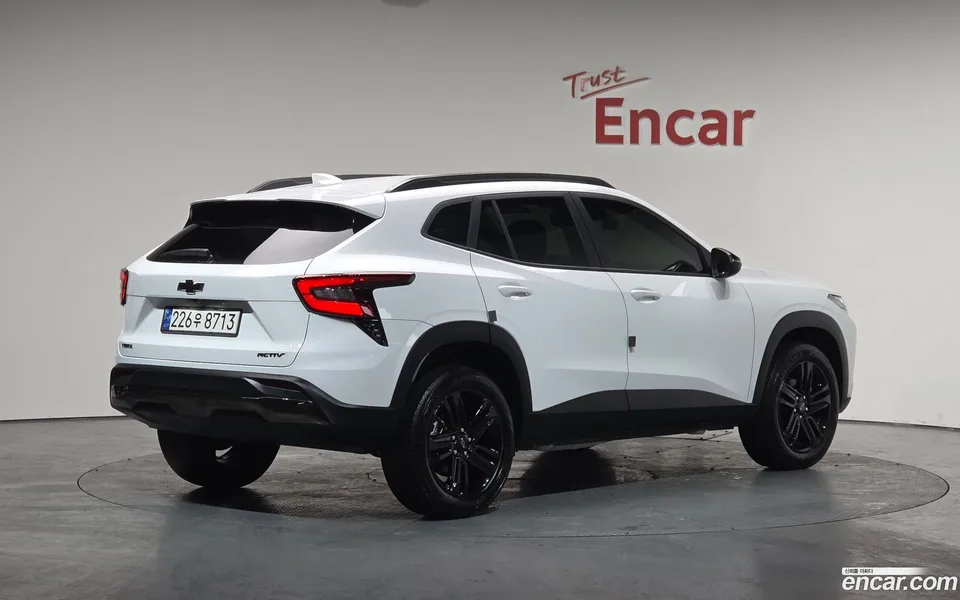 Chevrolet Trax Crossover 1.2 ACTIV 2023 — миниатюра 2