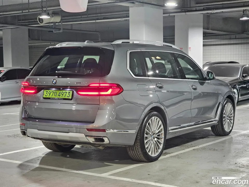 BMW X7 xDrive 40i 6 2025 — миниатюра 2