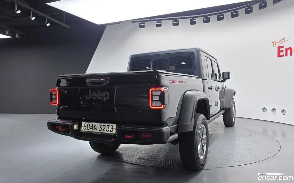 Jeep Gladiator 3.6 2022 — миниатюра 2