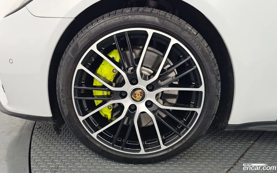 Porsche Panamera (971) 2.9 AWD E- 2023 — миниатюра 5