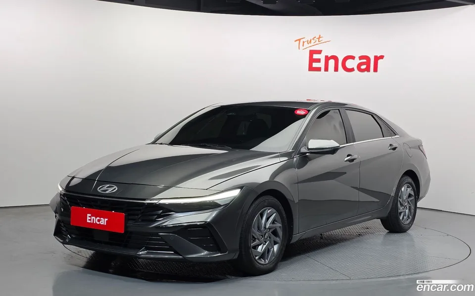 Hyundai Avante CN7 1.6 2023 — фото 1, купить с доставкой в Москву