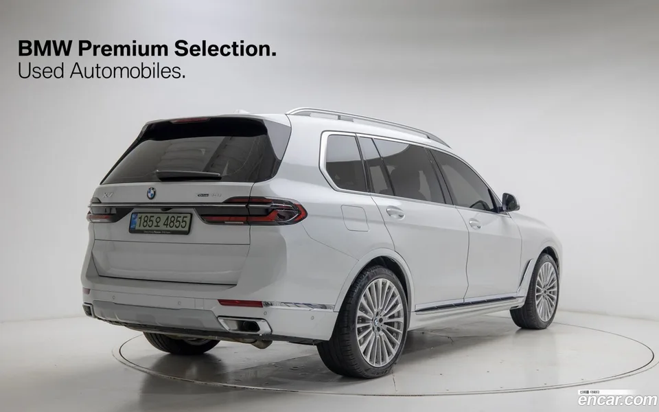 BMW X7 xDrive 40i 7 2025 — миниатюра 2