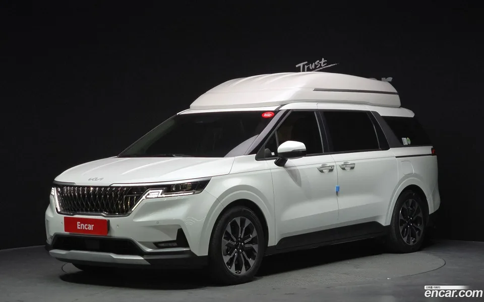Kia Carnival 9 () 2023 — фото 1, купить с доставкой в Москву