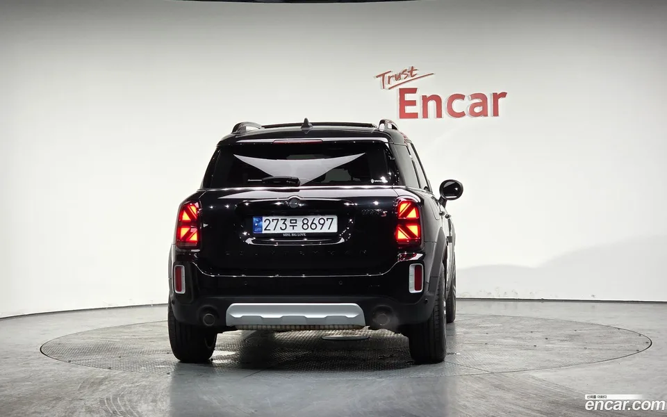 MINI Cooper S Countryman ALL4 2022 — миниатюра 4