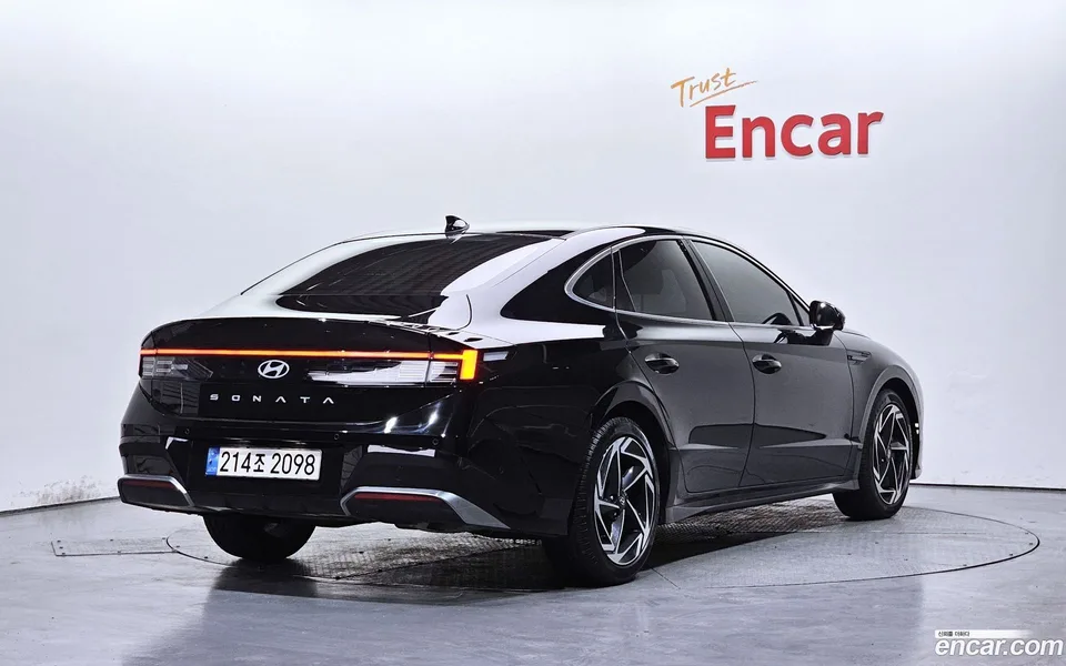 Hyundai Sonata The Edge 1.6 2024 — миниатюра 2