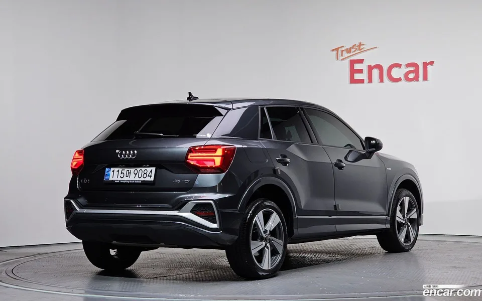 Audi Q2 35 TDI 2023 — миниатюра 2