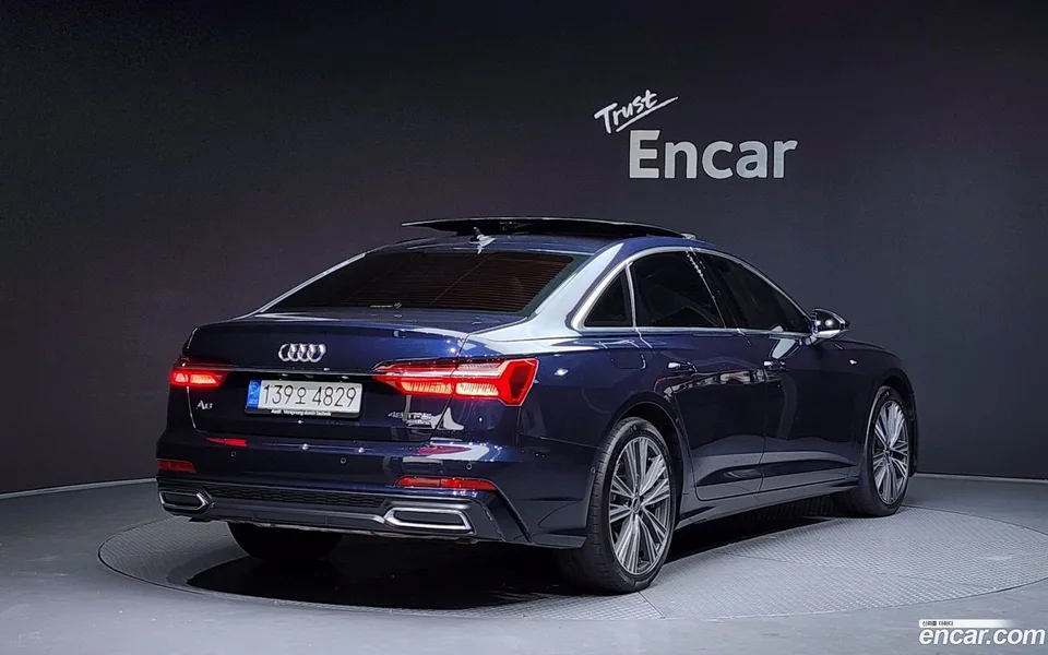 Audi A6 45 TFSI 2023 — миниатюра 2