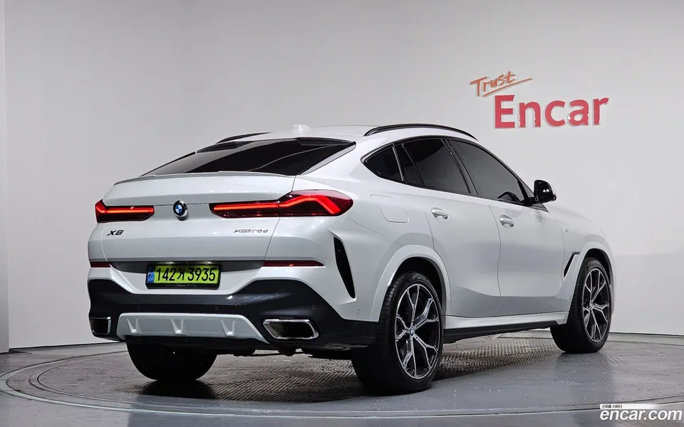 BMW X6 xDrive30d M 2024 — миниатюра 2