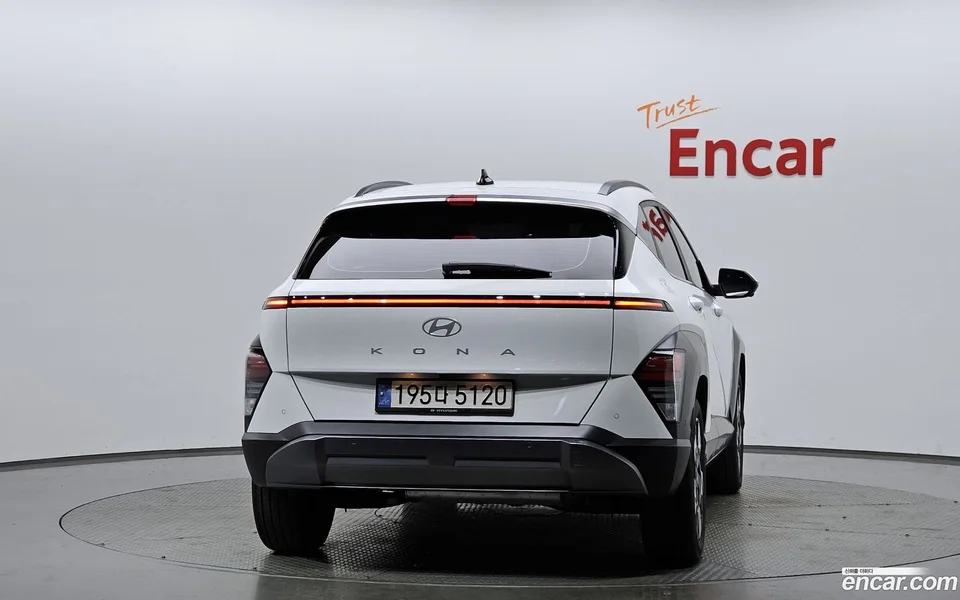 Hyundai Kona Hybrid 2024 — миниатюра 4