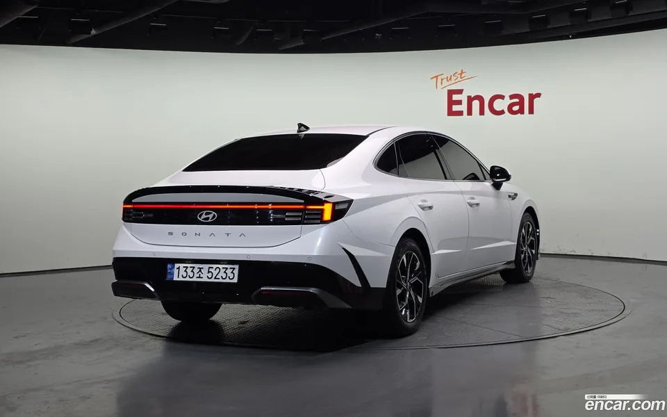 Hyundai Sonata The Edge 1.6 2023 — миниатюра 2