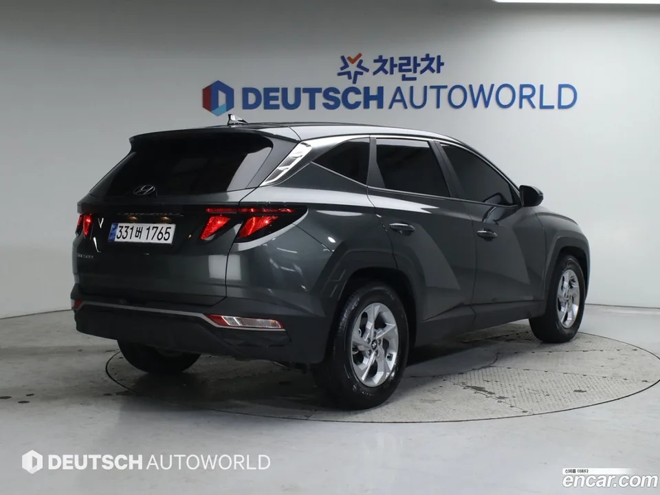 Hyundai Tucson 1.6 2WD 2022 — миниатюра 2