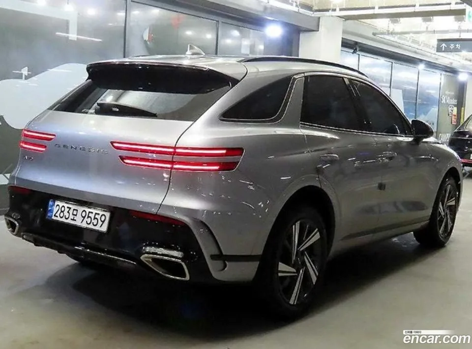 Genesis GV70 2.5T 2WD 2024 — миниатюра 4
