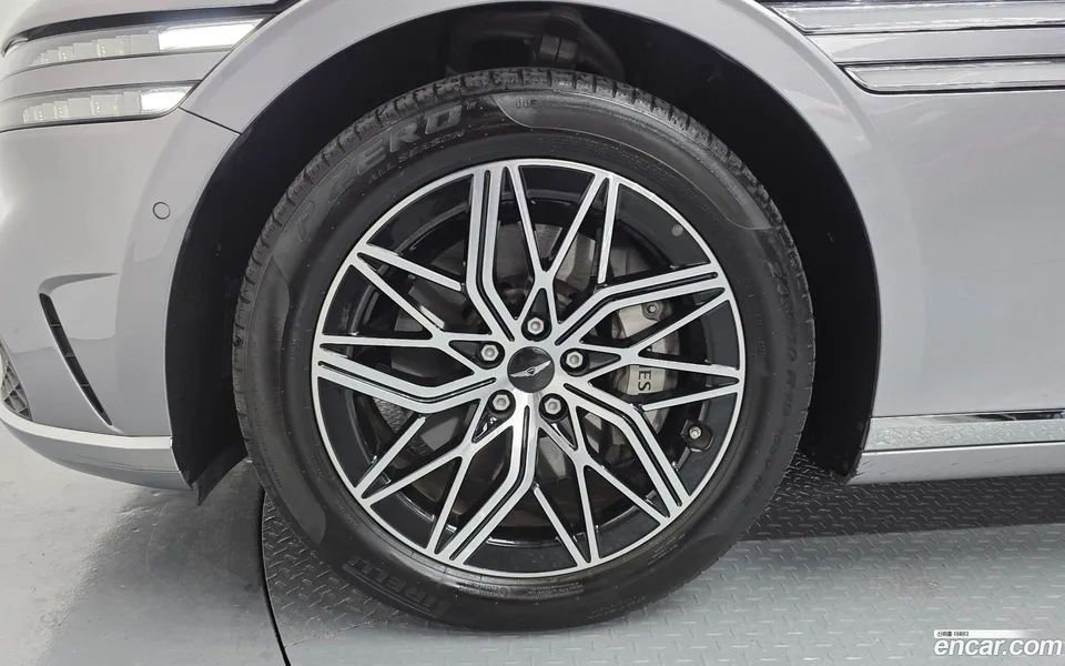 Genesis G90 3.5 2WD 2022 — миниатюра 5