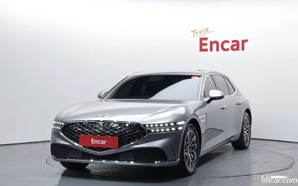 Genesis G90 3.5 2WD 2022 — фото 1, купить с доставкой в Москву