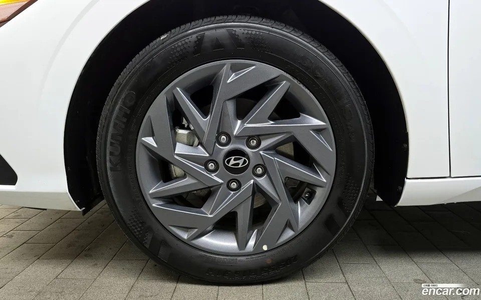 Hyundai Avante CN7 1.6 2024 — миниатюра 5