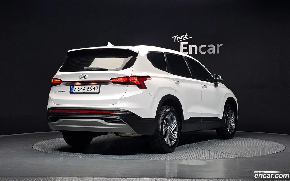 Hyundai SantaFe 2.5T 2WD 2023 — миниатюра 2