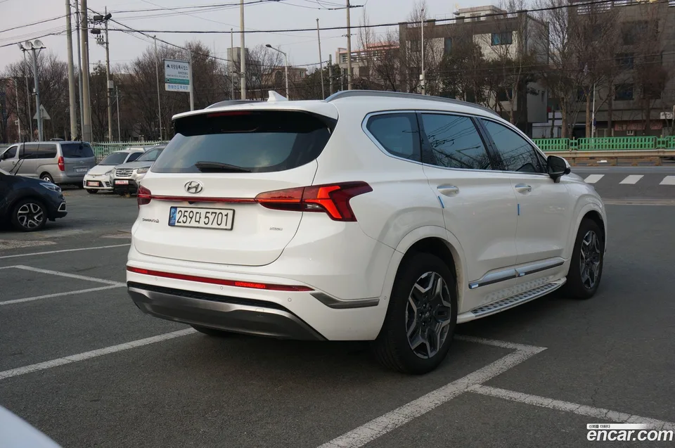 Hyundai SantaFe HEV 1.6 4WD 2023 — миниатюра 4