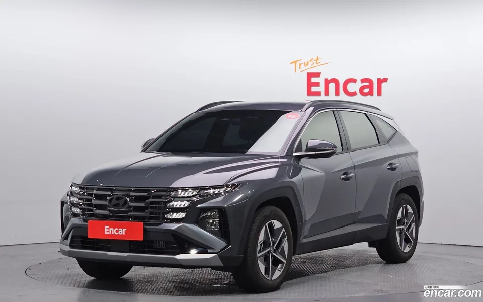 Hyundai Tucson NX4 1.6 2WD 2025 — фото 1, купить с доставкой в Москву
