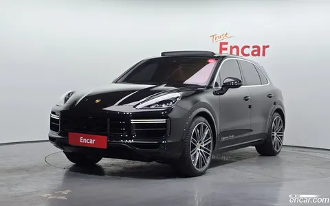 Porsche Cayenne 2023 купить в Москве