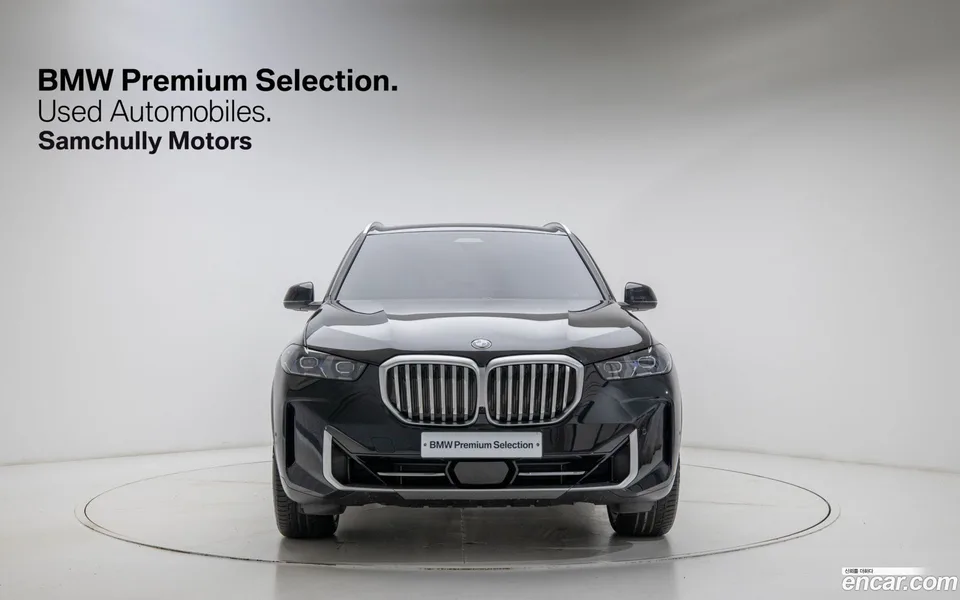 BMW X5 xDrive 40i xLine 2023 — миниатюра 3