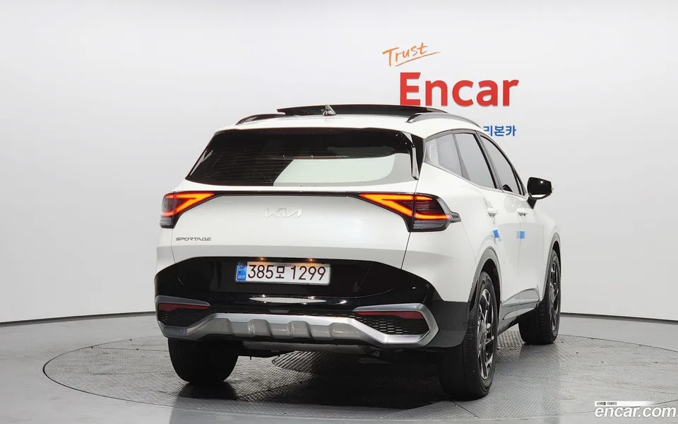 Kia Sportage 1.6 2WD 2022 — миниатюра 4