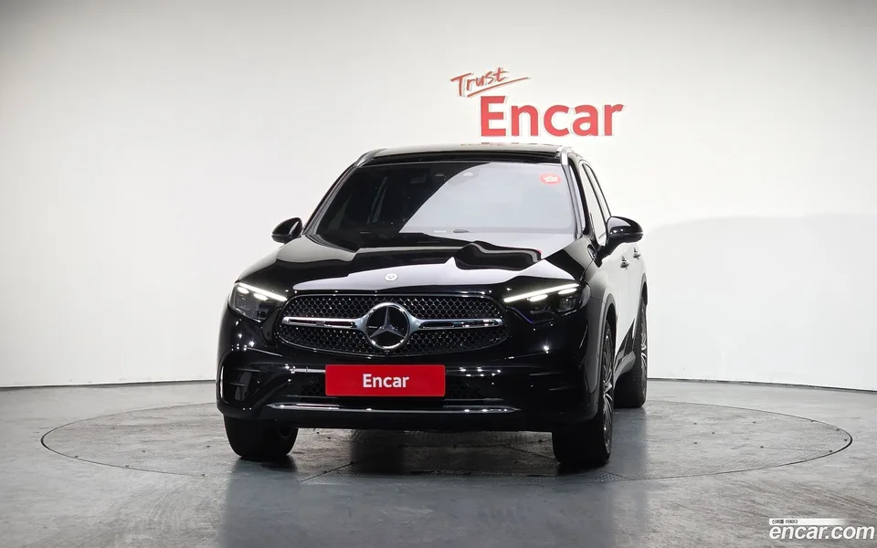 Mercedes-Benz GLC-Class GLC300 4MATIC 2025 — миниатюра 3