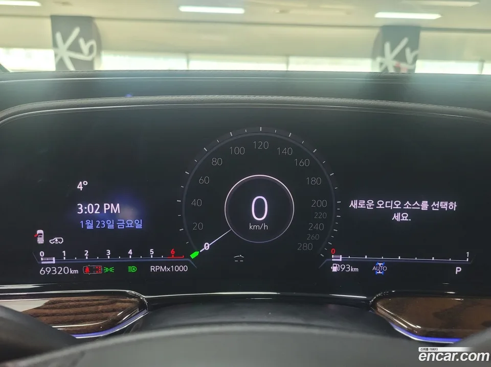 Cadillac Escalade 6.2 ESV 2022 — миниатюра 5