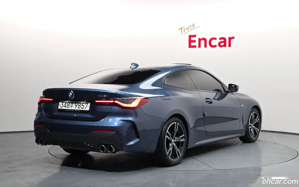 BMW 4 Series 420i M 2023 — миниатюра 2