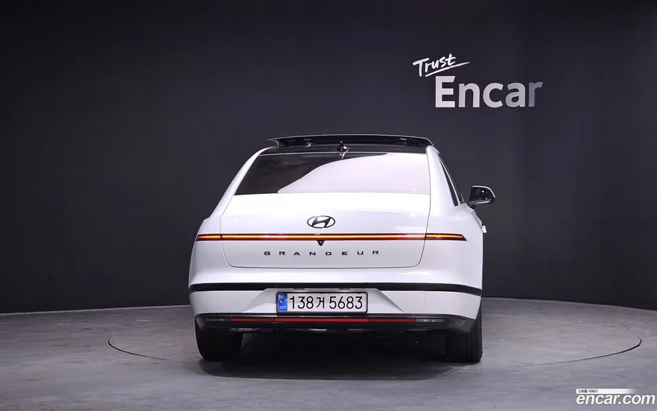 Hyundai Grandeur Hybrid 2025 — миниатюра 4
