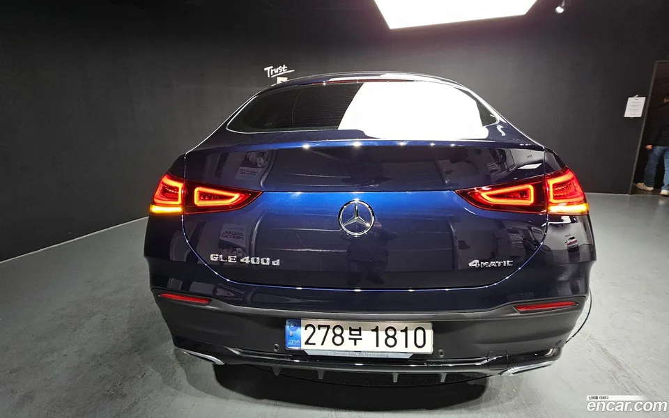 Mercedes-Benz GLE-Class GLE400d 4MATIC 2022 — миниатюра 4